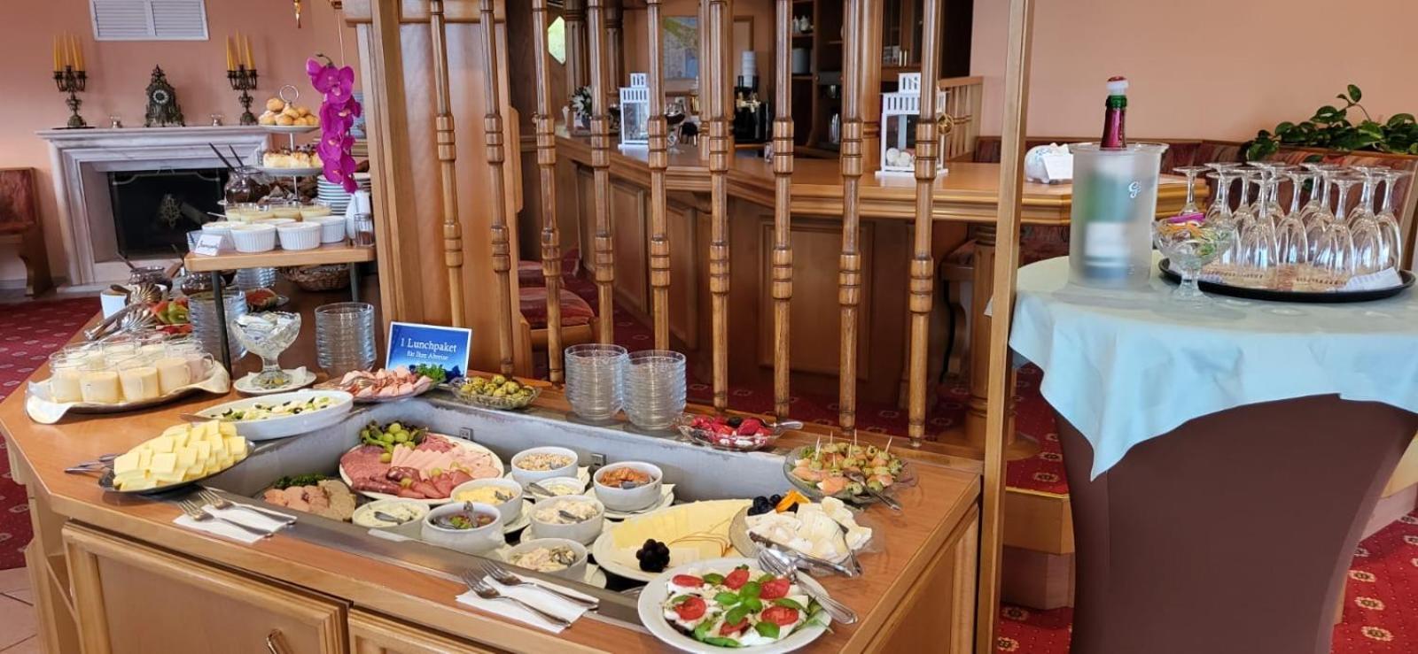 加尼瑟斯霍斯恩酒店 Kölpinsee 外观 照片